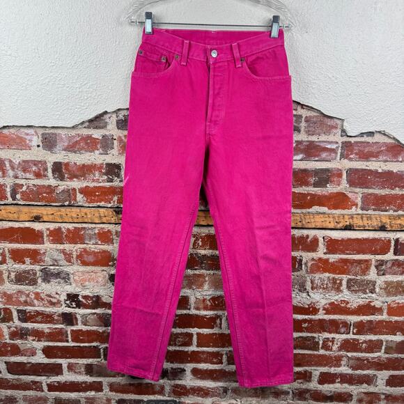 Vintage Levis Jeans 501 Sz 27 Hot Pink High Rise Tapered Leg Button Fly USA 90s - Picture 1 of 10